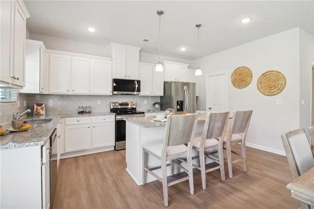 1321 Heron Creek Court, Loganville, GA 30052