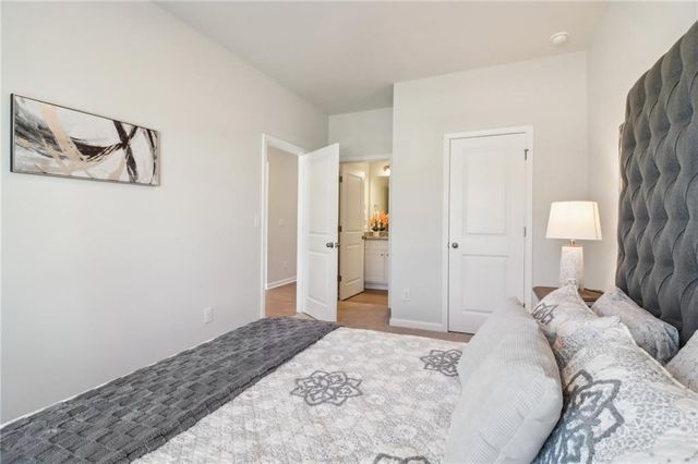 1321 Heron Creek Court, Loganville, GA 30052