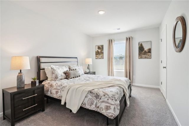 1321 Heron Creek Court, Loganville, GA 30052