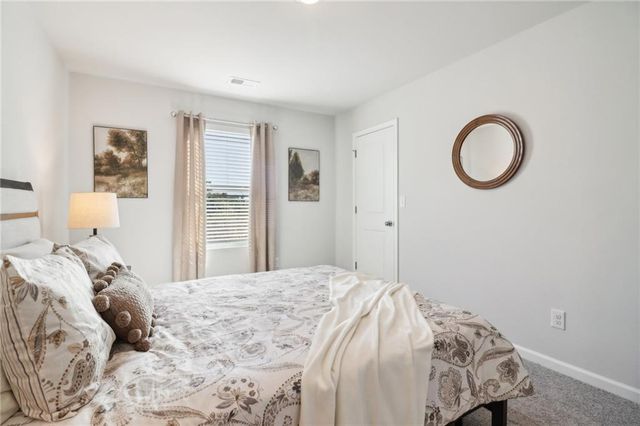 1321 Heron Creek Court, Loganville, GA 30052