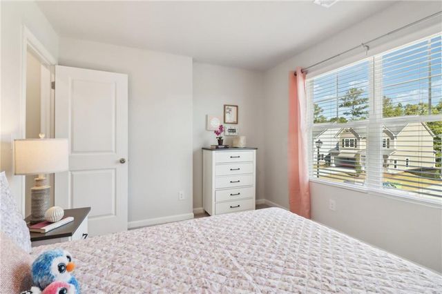 1321 Heron Creek Court, Loganville, GA 30052