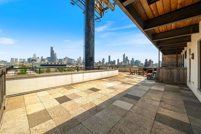 1600 S Jefferson Street 201, Chicago, IL 60616