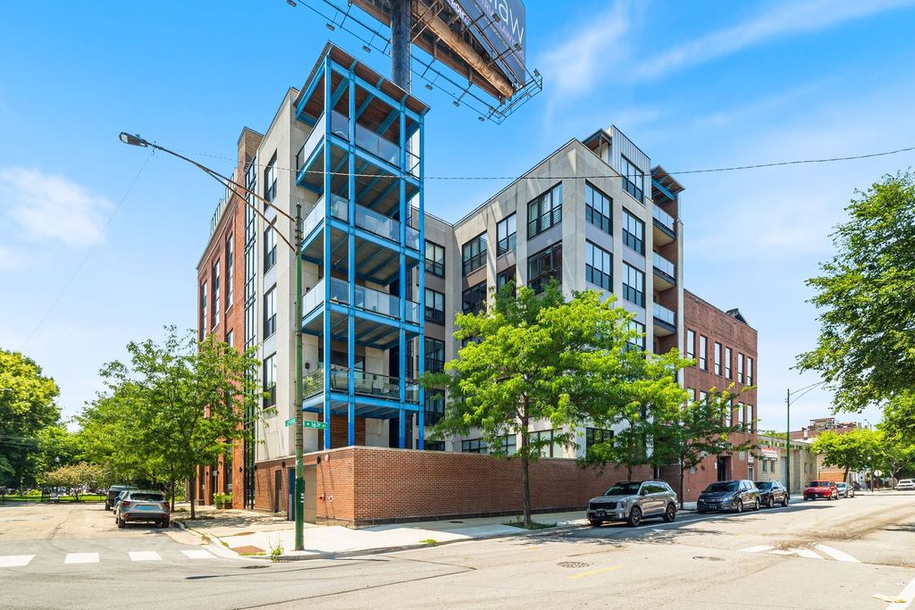 1600 S Jefferson Street 201, Chicago, IL 60616