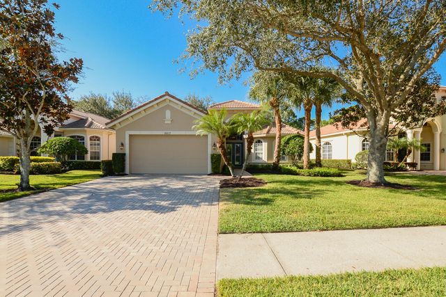 8813 Champions Way, Port St. Lucie, Port St Lucie, FL 34986