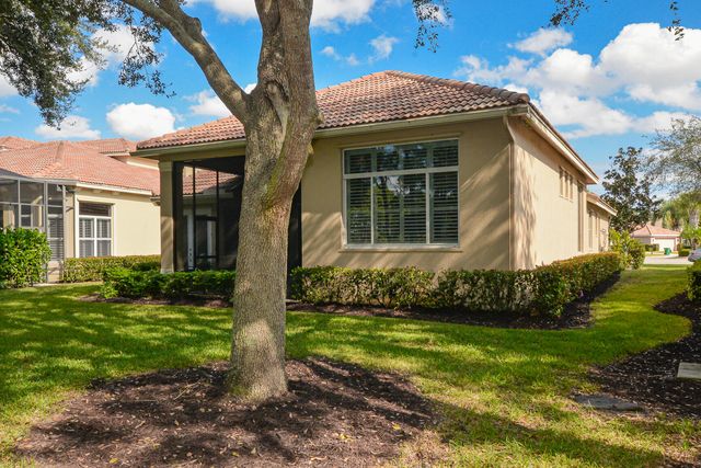 8813 Champions Way, Port St. Lucie, Port St Lucie, FL 34986