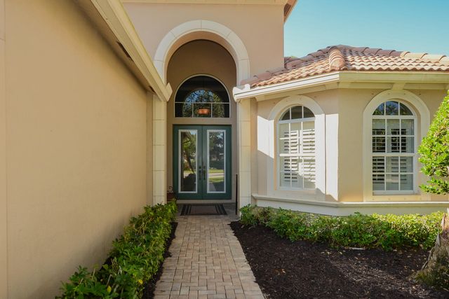 8813 Champions Way, Port St. Lucie, Port St Lucie, FL 34986