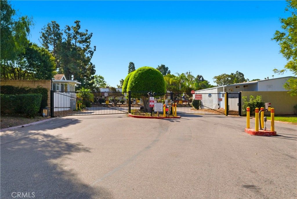 Image 34 of property listing at 1150 Ventura Boulevard 77, Camarillo, CA 93010