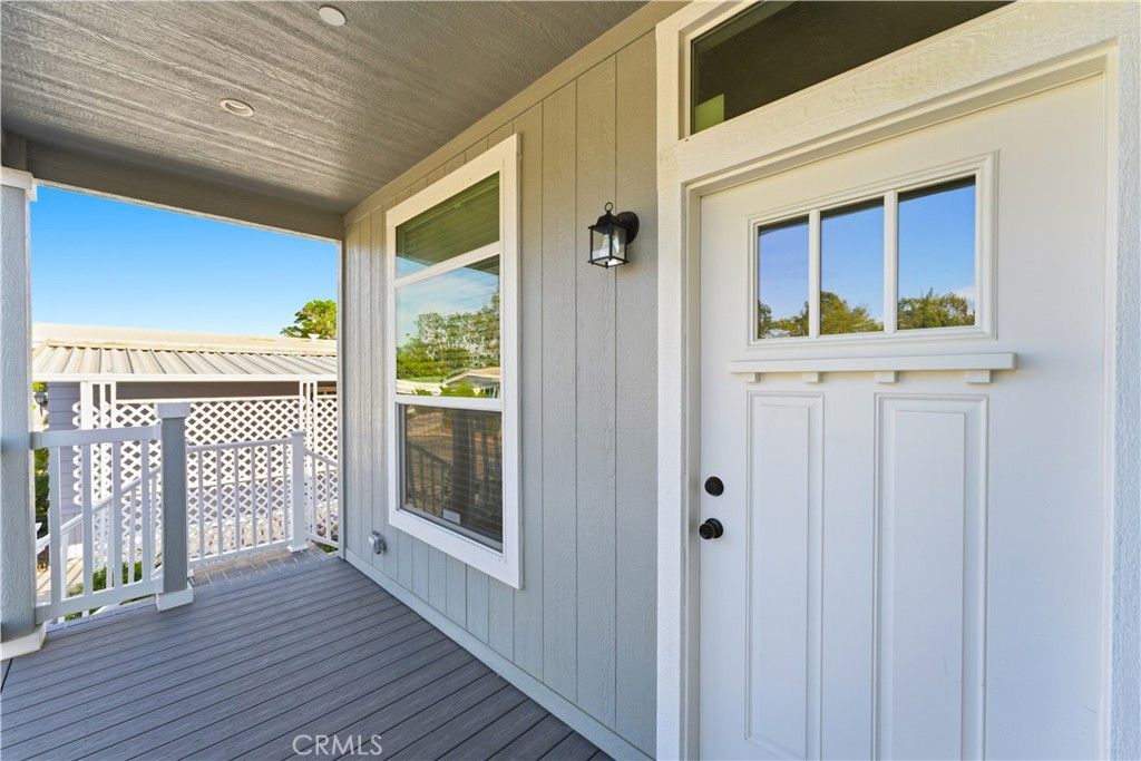 Image 4 of property listing at 1150 Ventura Boulevard 77, Camarillo, CA 93010