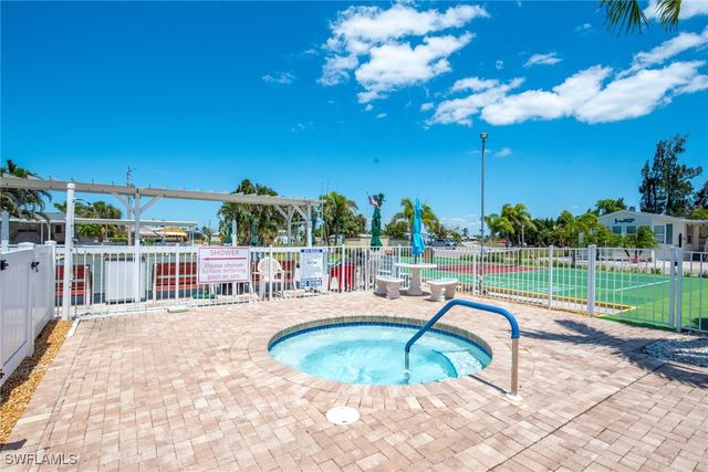 7270 Ladyfish DR, St. James City, FL 33956