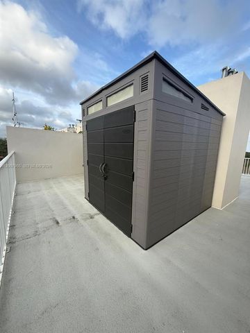 25664 SW 143rd Path 25664, Homestead, FL 33032