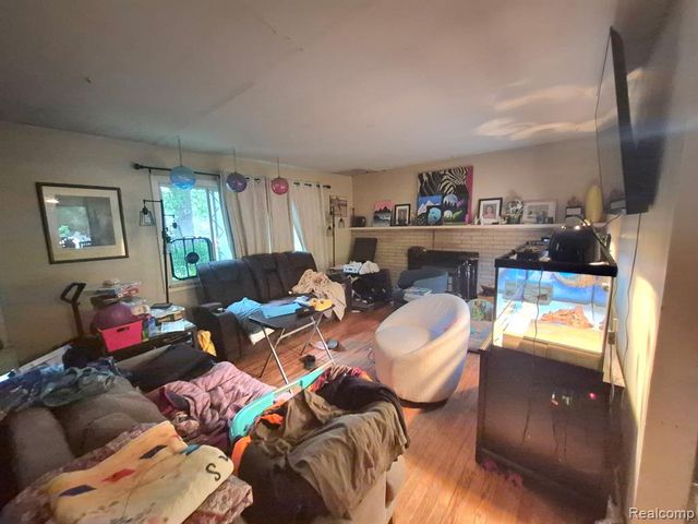 7198 N Linden Road, Mount Morris, MI 48458