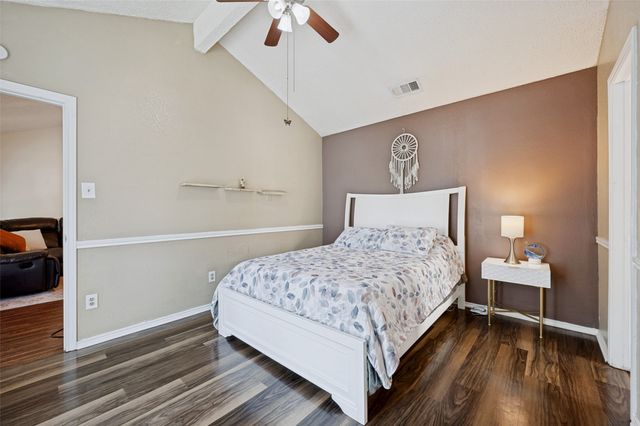 109 Hickory Springs Drive, Euless, TX 76039