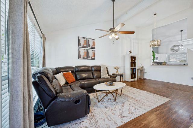 109 Hickory Springs Drive, Euless, TX 76039