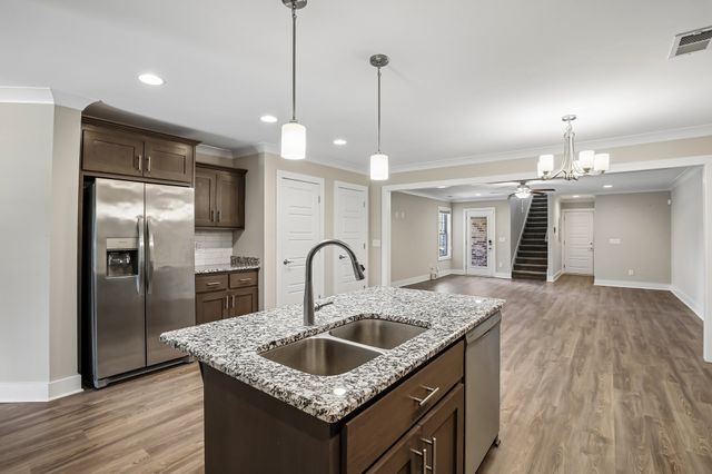 5624 Maples Retreat Dr, Murfreesboro, TN 37127