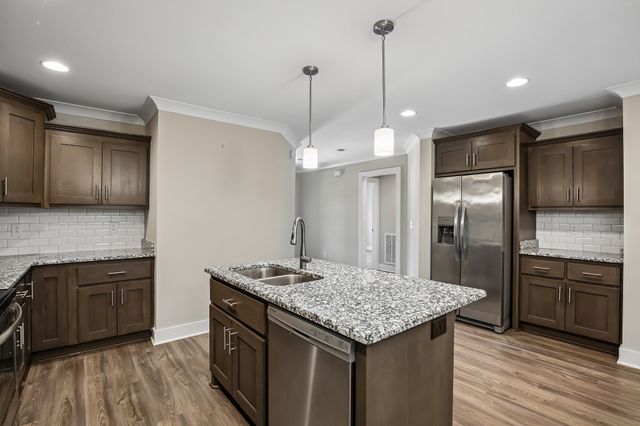 5624 Maples Retreat Dr, Murfreesboro, TN 37127