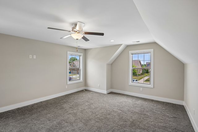 5624 Maples Retreat Dr, Murfreesboro, TN 37127