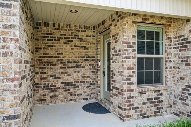5624 Maples Retreat Dr, Murfreesboro, TN 37127