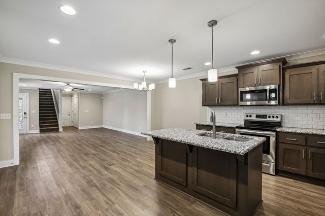 5624 Maples Retreat Dr, Murfreesboro, TN 37127