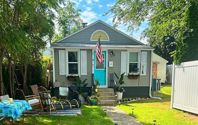 147 Aborn Avenue, Warwick, RI 02888