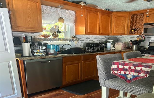 147 Aborn Avenue, Warwick, RI 02888