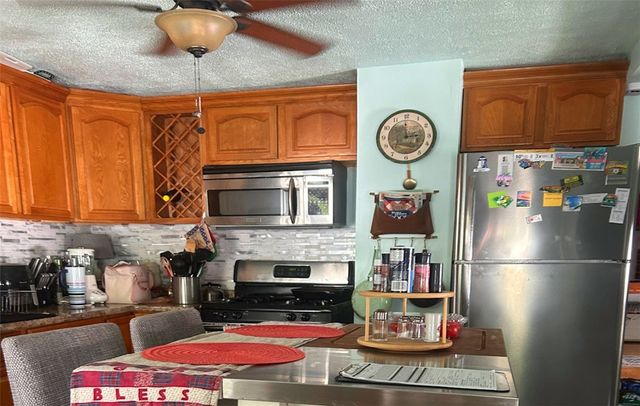 147 Aborn Avenue, Warwick, RI 02888