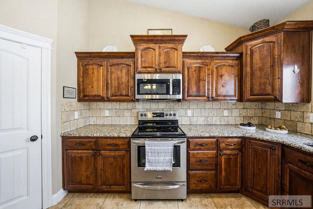 Image 14 of property listing at 4845 Eaglewood Drive, Idaho Falls, ID 83401