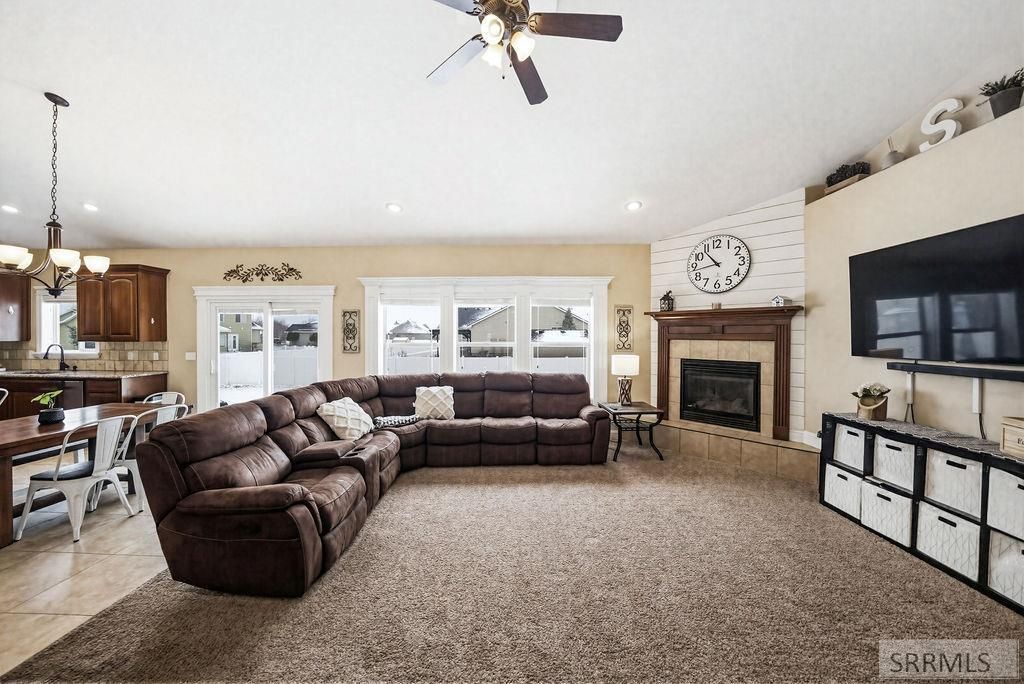 Image 5 of property listing at 4845 Eaglewood Drive, Idaho Falls, ID 83401