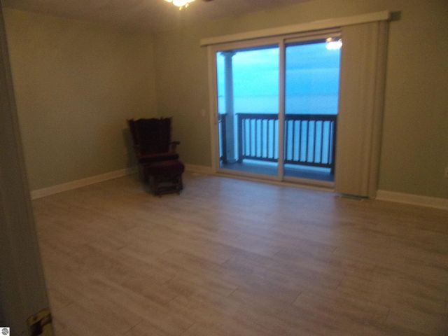 915 W Lake Street, Tawas City, MI 48763