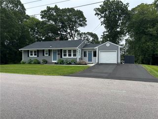 28 Whipple Avenue, Westerly, RI 02891