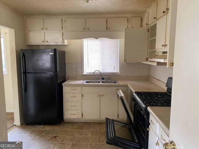 4404 Cedar Ridge Trail, Stone Mountain, GA 30083