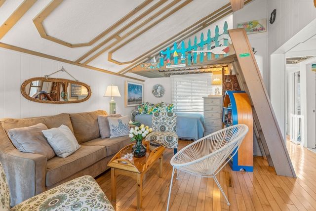 251 Shore Dr C2, Mashpee, MA 02649