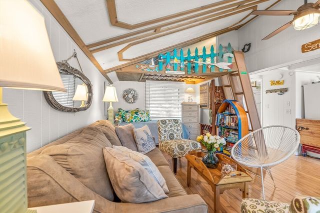 251 Shore Dr C2, Mashpee, MA 02649