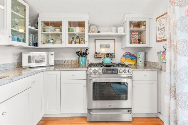 251 Shore Dr C2, Mashpee, MA 02649