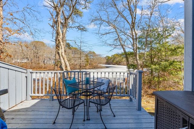 251 Shore Dr C2, Mashpee, MA 02649