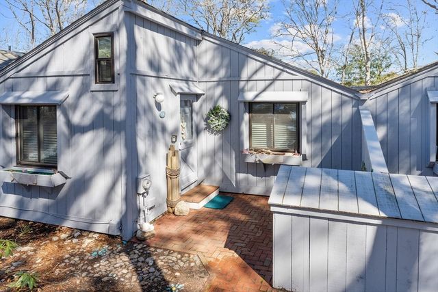 251 Shore Dr C2, Mashpee, MA 02649