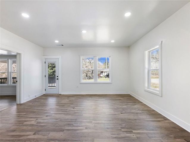 800 Park Avenue, Baldwin, GA 30511