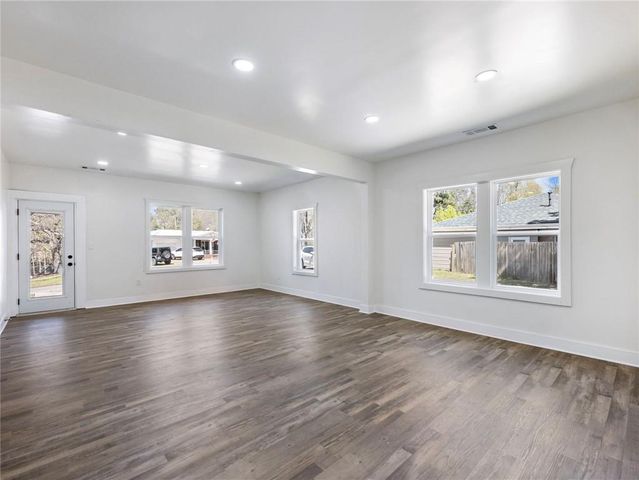 800 Park Avenue, Baldwin, GA 30511