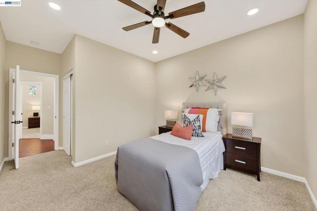 5345 W Chesterfield Cir, Dublin, CA 94568