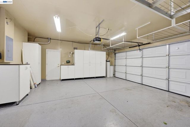5345 W Chesterfield Cir, Dublin, CA 94568