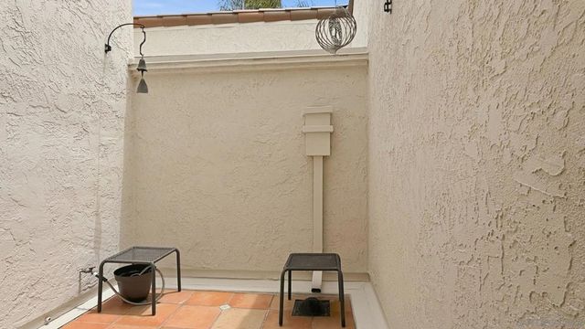 7537 Gibraltar St, Carlsbad, CA 92009