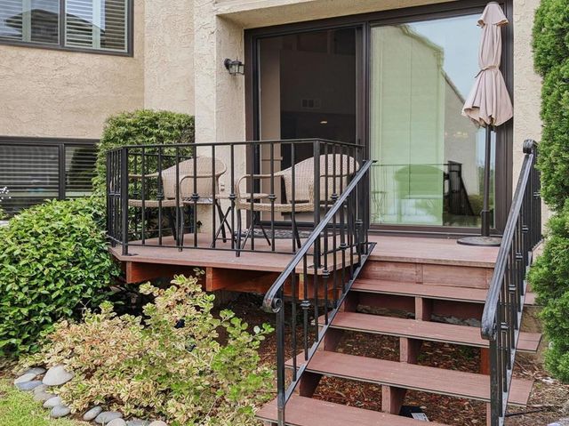 7537 Gibraltar St, Carlsbad, CA 92009