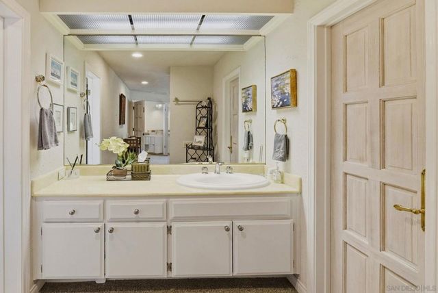 7537 Gibraltar St, Carlsbad, CA 92009
