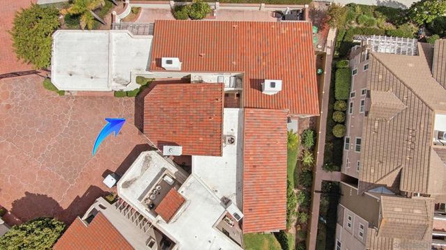 7537 Gibraltar St, Carlsbad, CA 92009