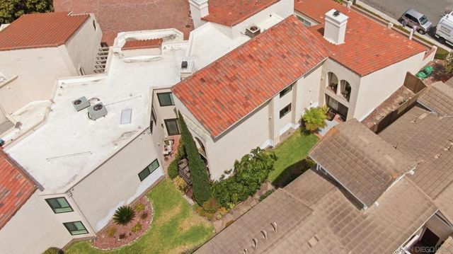 7537 Gibraltar St, Carlsbad, CA 92009