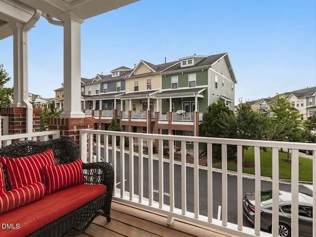 340 Kinellan Lane, Cary, NC 27519