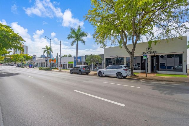 1000 SW 8th Street, Miami, FL 33130