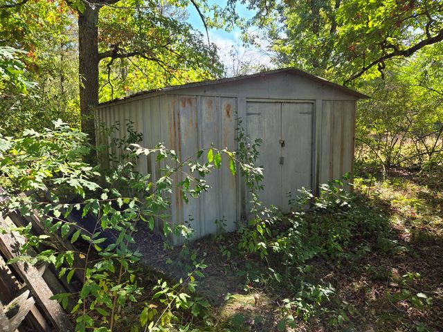 5018 S Chief Okemos Trail, Baldwin, MI 49304