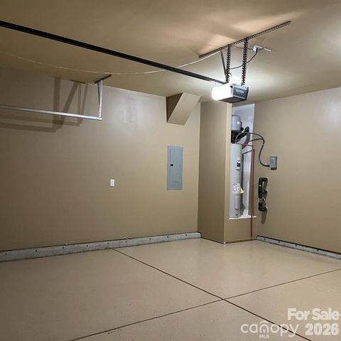 11004 Wickenden Way, Charlotte, NC 28214