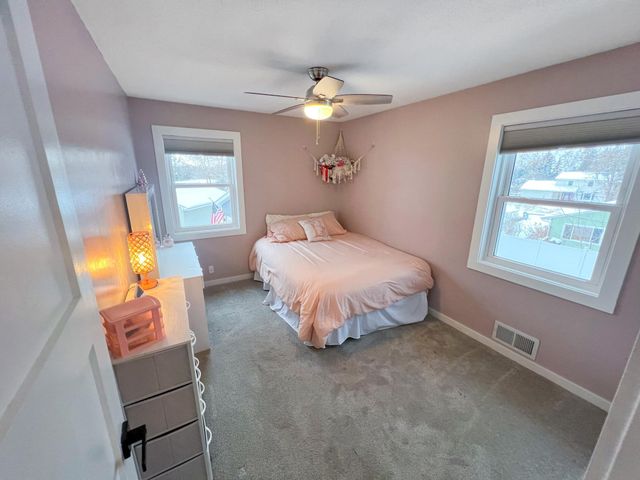 2053 Mesabi Avenue, North Saint Paul, MN 55109