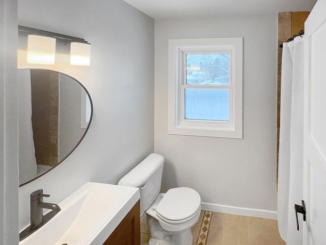 2053 Mesabi Avenue, North Saint Paul, MN 55109